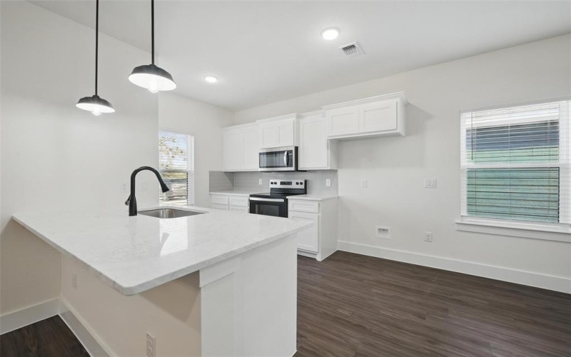 508 Broadway, Whitesboro, TX 76273, 3 Bedrooms Bedrooms, ,2 BathroomsBathrooms,Residential,For Sale,508 Broadway,20811338