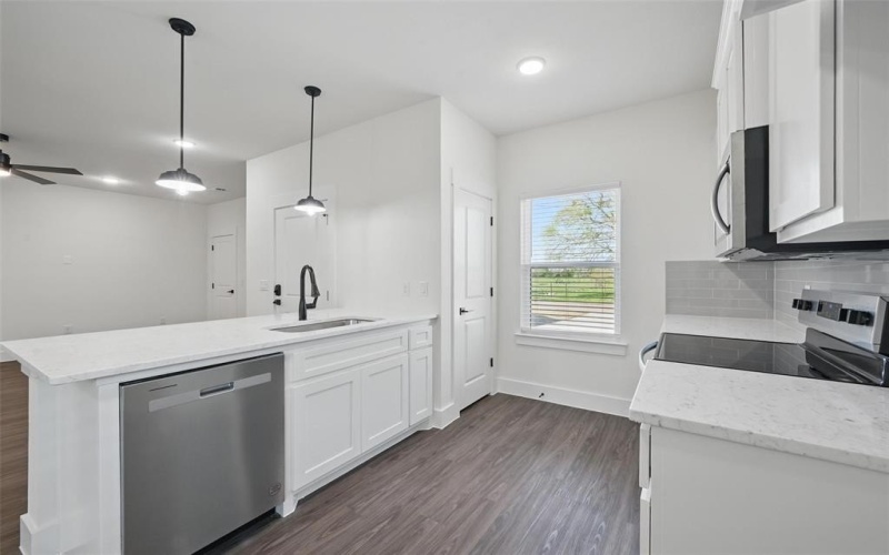 508 Broadway, Whitesboro, TX 76273, 3 Bedrooms Bedrooms, ,2 BathroomsBathrooms,Residential,For Sale,508 Broadway,20811338