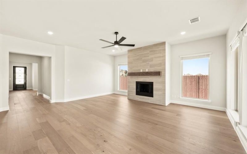 481 Red Maple Road, Waxahachie, TX 75165, 3 Bedrooms Bedrooms, ,3 BathroomsBathrooms,Residential,For Sale,481 Red Maple Road,20816565