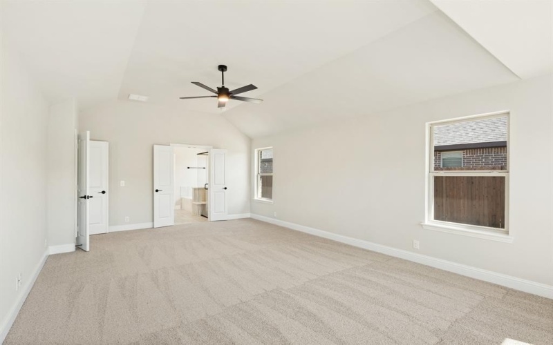 1032 Quincy Drive, Red Oak, TX 75154, 3 Bedrooms Bedrooms, ,2 BathroomsBathrooms,Residential,For Sale,1032 Quincy Drive,20816713