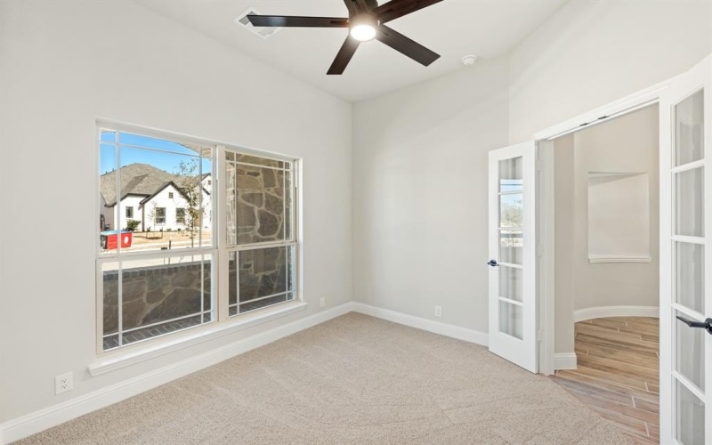 1032 Quincy Drive, Red Oak, TX 75154, 3 Bedrooms Bedrooms, ,2 BathroomsBathrooms,Residential,For Sale,1032 Quincy Drive,20816713