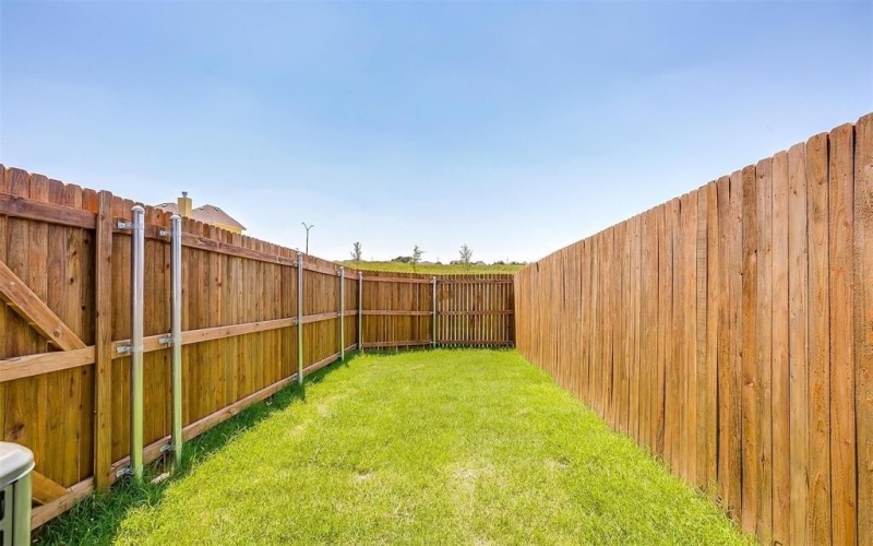 803 Homeplace Circle, Mansfield, TX 76063, 3 Bedrooms Bedrooms, ,2 BathroomsBathrooms,Residential,For Sale,803 Homeplace Circle,20816994