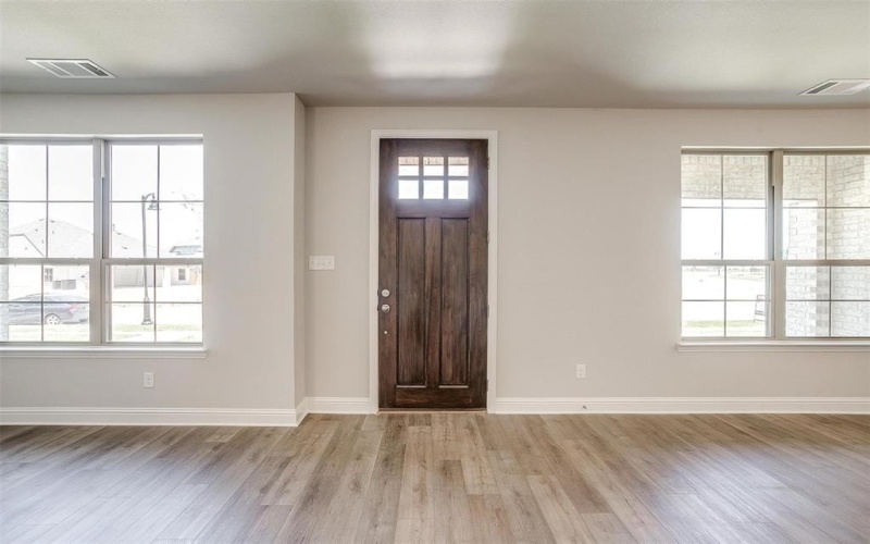 803 Homeplace Circle, Mansfield, TX 76063, 3 Bedrooms Bedrooms, ,2 BathroomsBathrooms,Residential,For Sale,803 Homeplace Circle,20816994
