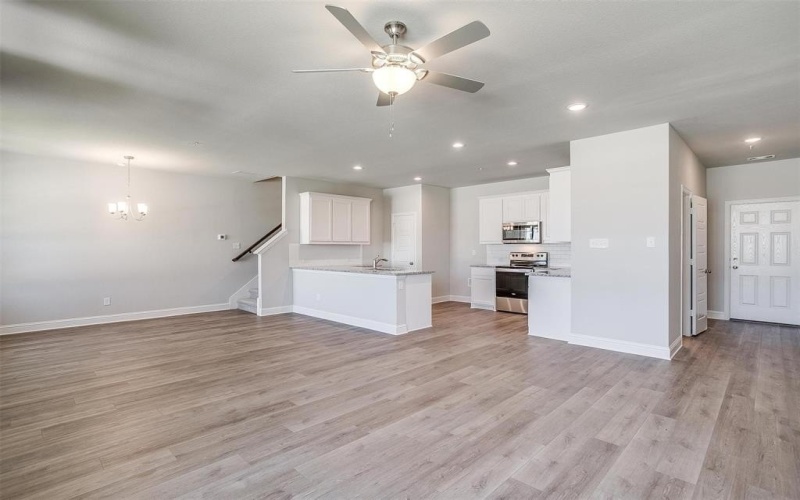 803 Homeplace Circle, Mansfield, TX 76063, 3 Bedrooms Bedrooms, ,2 BathroomsBathrooms,Residential,For Sale,803 Homeplace Circle,20816994