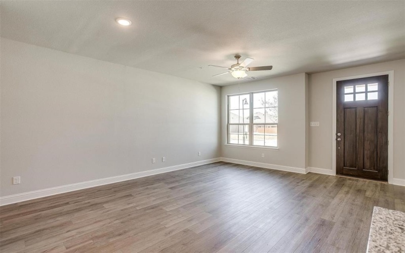 803 Homeplace Circle, Mansfield, TX 76063, 3 Bedrooms Bedrooms, ,2 BathroomsBathrooms,Residential,For Sale,803 Homeplace Circle,20816994