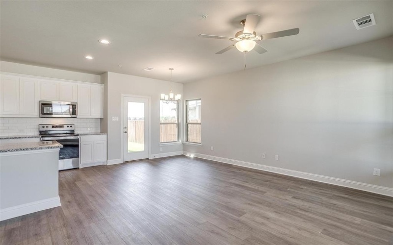 805 Homeplace Circle, Mansfield, TX 76063, 3 Bedrooms Bedrooms, ,2 BathroomsBathrooms,Residential,For Sale,805 Homeplace Circle,20817023