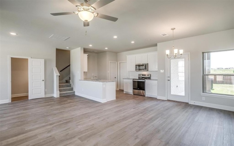 805 Homeplace Circle, Mansfield, TX 76063, 3 Bedrooms Bedrooms, ,2 BathroomsBathrooms,Residential,For Sale,805 Homeplace Circle,20817023