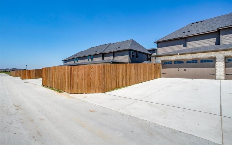 805 Homeplace Circle, Mansfield, TX 76063, 3 Bedrooms Bedrooms, ,2 BathroomsBathrooms,Residential,For Sale,805 Homeplace Circle,20817023