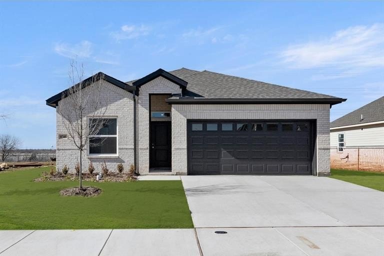 8740 Heartland Drive, Fort Worth, TX 76123, 3 Bedrooms Bedrooms, ,2 BathroomsBathrooms,Residential,For Sale,8740 Heartland Drive,20817153