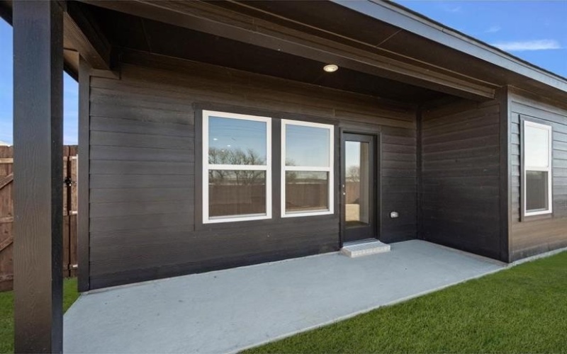8740 Heartland Drive, Fort Worth, TX 76123, 3 Bedrooms Bedrooms, ,2 BathroomsBathrooms,Residential,For Sale,8740 Heartland Drive,20817153