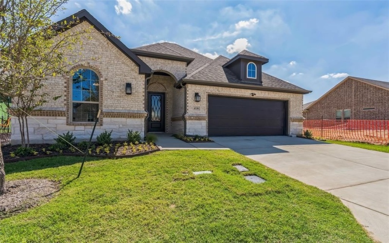 4330 Carrera Drive, Prosper, TX 75078, 2 Bedrooms Bedrooms, ,2 BathroomsBathrooms,Residential,For Sale,4330 Carrera Drive,20817345