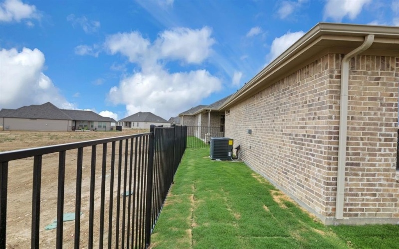 6121 Villaggio Way, Fort Worth, TX 76123, 2 Bedrooms Bedrooms, ,2 BathroomsBathrooms,Residential,For Sale,6121 Villaggio Way,20817385
