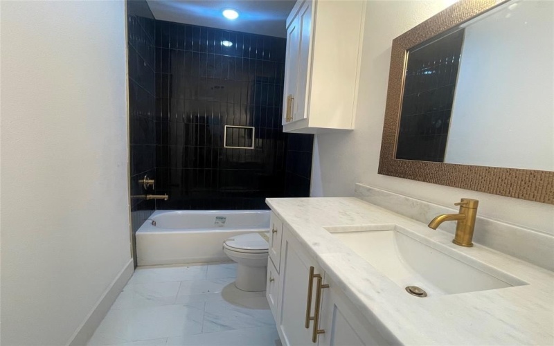 1082 Pearl Harbor Street, Tool, TX 75143, 4 Bedrooms Bedrooms, ,2 BathroomsBathrooms,Residential,For Sale,1082 Pearl Harbor Street,20817408