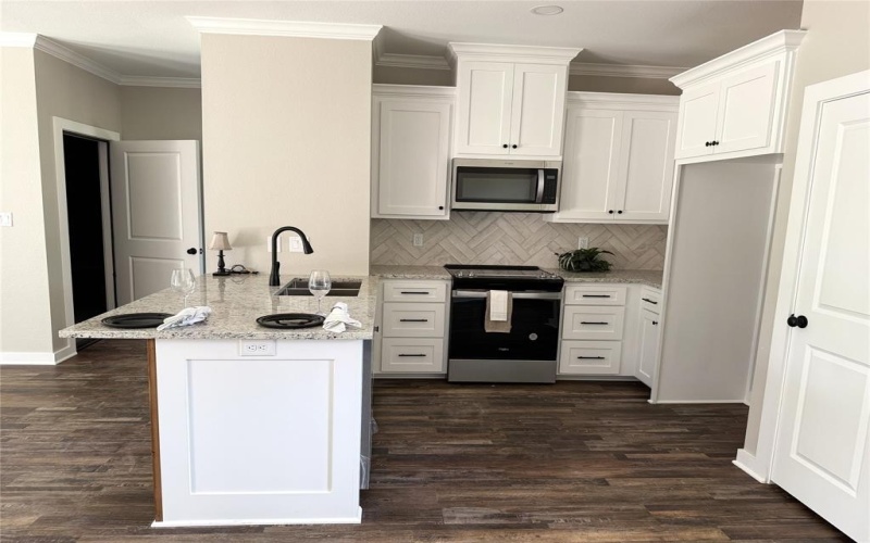 901 E Bailey Ave, Troup, TX 75789, 3 Bedrooms Bedrooms, ,2 BathroomsBathrooms,Residential,For Sale,901 E Bailey Ave,20817417