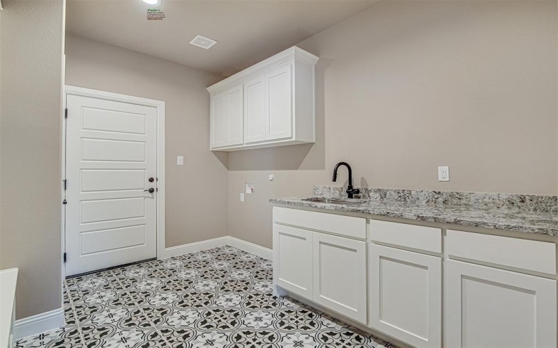 8525 Bronco Drive, Godley, TX 76044, 4 Habitaciones Habitaciones , ,3 BañosBaños,Residential,En Venta,8525 Bronco Drive,20817571
