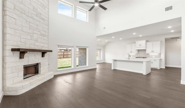 2409 Gentle Knoll Drive, Melissa, TX 75454, 4 Bedrooms Bedrooms, ,3 BathroomsBathrooms,Residential,For Sale,2409 Gentle Knoll Drive,20817614