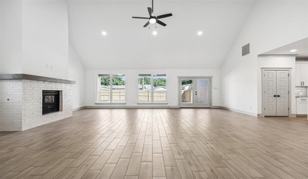 5804 Aton Avenue, Westworth Village, TX 76114, 3 Bedrooms Bedrooms, ,2 BathroomsBathrooms,Residential,For Sale,5804 Aton Avenue,20817617