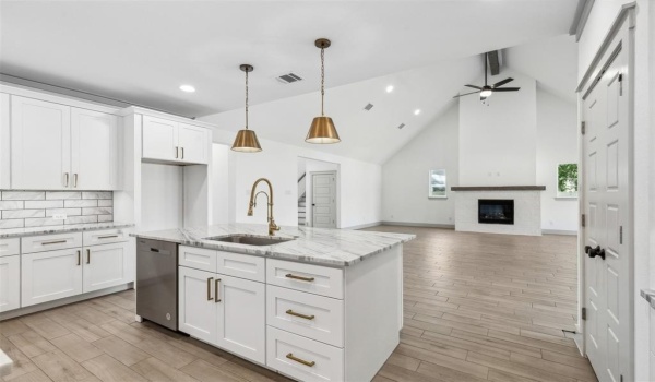 5804 Aton Avenue, Westworth Village, TX 76114, 3 Bedrooms Bedrooms, ,2 BathroomsBathrooms,Residential,For Sale,5804 Aton Avenue,20817617