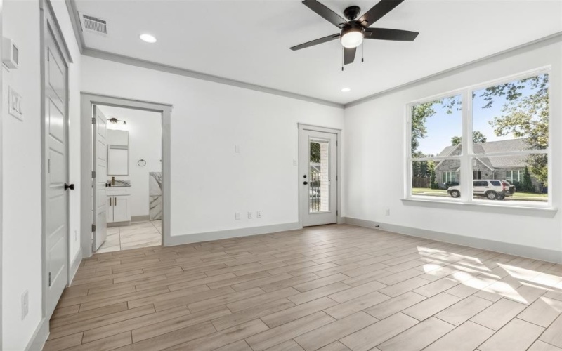 5804 Aton Avenue, Westworth Village, TX 76114, 3 Bedrooms Bedrooms, ,2 BathroomsBathrooms,Residential,For Sale,5804 Aton Avenue,20817617