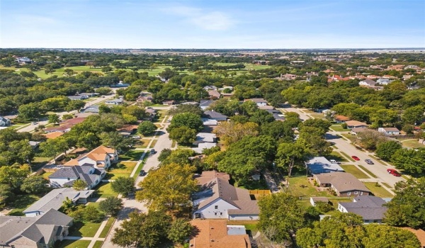 5804 Aton Avenue, Westworth Village, TX 76114, 3 Bedrooms Bedrooms, ,2 BathroomsBathrooms,Residential,For Sale,5804 Aton Avenue,20817617