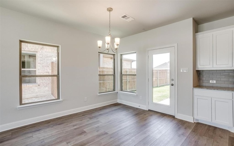 815 HOmeplace Circle, Mansfield, TX 76063, 3 Bedrooms Bedrooms, ,2 BathroomsBathrooms,Residential,For Sale,815 HOmeplace Circle,20817739
