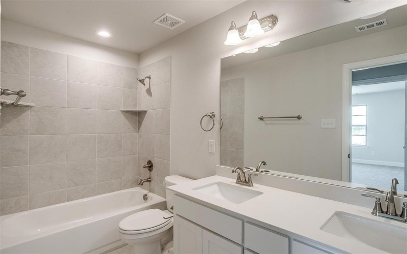 815 HOmeplace Circle, Mansfield, TX 76063, 3 Bedrooms Bedrooms, ,2 BathroomsBathrooms,Residential,For Sale,815 HOmeplace Circle,20817739
