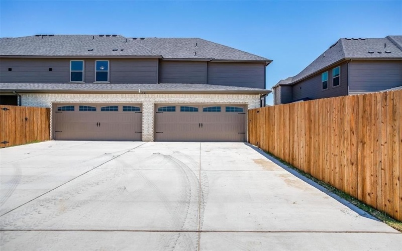 815 HOmeplace Circle, Mansfield, TX 76063, 3 Bedrooms Bedrooms, ,2 BathroomsBathrooms,Residential,For Sale,815 HOmeplace Circle,20817739