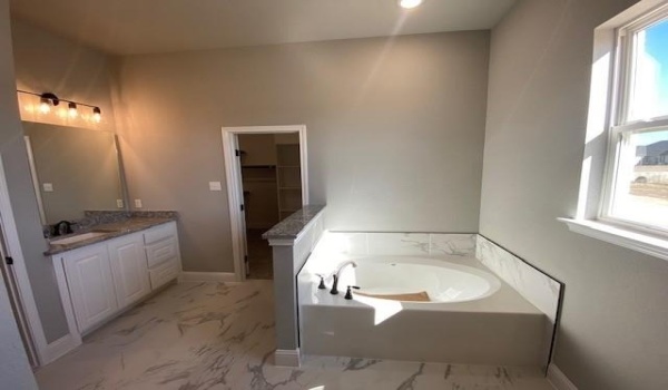 1024 Katie Court, Reno, TX 76020, 4 Bedrooms Bedrooms, ,2 BathroomsBathrooms,Residential,For Sale,1024 Katie Court,20817749