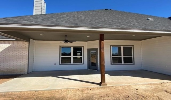 1024 Katie Court, Reno, TX 76020, 4 Bedrooms Bedrooms, ,2 BathroomsBathrooms,Residential,For Sale,1024 Katie Court,20817749