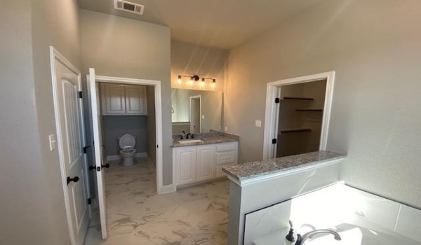 1024 Katie Court, Reno, TX 76020, 4 Bedrooms Bedrooms, ,2 BathroomsBathrooms,Residential,For Sale,1024 Katie Court,20817749