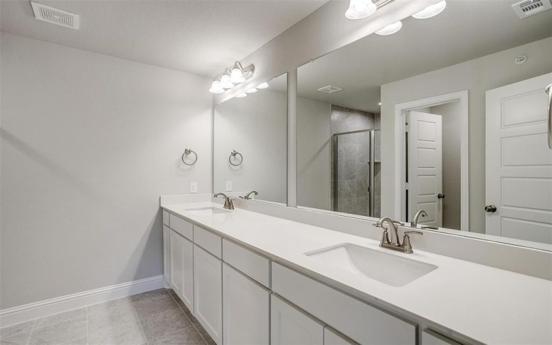 819 HOmeplace Circle, Mansfield, TX 76063, 3 Bedrooms Bedrooms, ,2 BathroomsBathrooms,Residential,For Sale,819 HOmeplace Circle,20817775