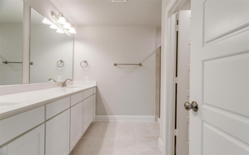 1527 HOmeplace Circle, Mansfield, TX 76063, 3 Bedrooms Bedrooms, ,2 BathroomsBathrooms,Residential,For Sale,1527 HOmeplace Circle,20817793
