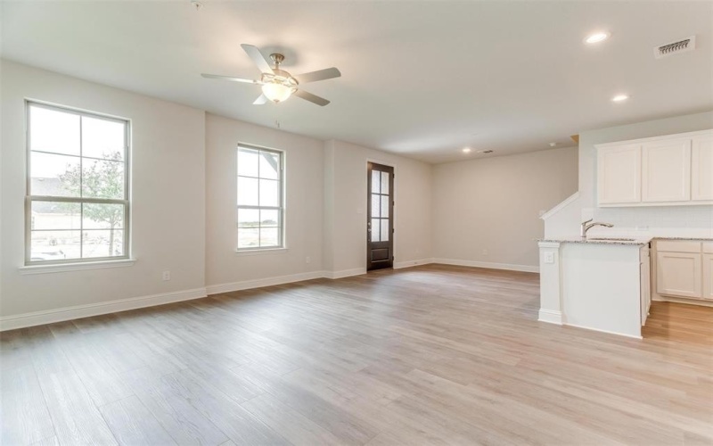 1529 HOmeplace Circle, Mansfield, TX 76063, 3 Habitaciones Habitaciones , ,2 BañosBaños,Residential,En Venta,1529 HOmeplace Circle,20817807