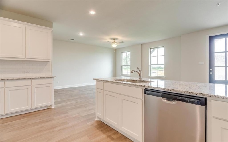 1529 HOmeplace Circle, Mansfield, TX 76063, 3 Habitaciones Habitaciones , ,2 BañosBaños,Residential,En Venta,1529 HOmeplace Circle,20817807