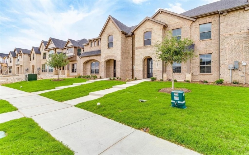 1529 HOmeplace Circle, Mansfield, TX 76063, 3 Habitaciones Habitaciones , ,2 BañosBaños,Residential,En Venta,1529 HOmeplace Circle,20817807