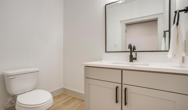 5805 Trigg Drive, Westworth Village, TX 76114, 4 Bedrooms Bedrooms, ,2 BathroomsBathrooms,Residential,For Sale,5805 Trigg Drive,20817808