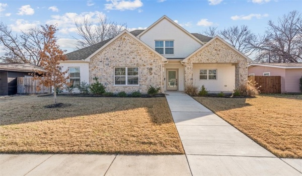 5805 Trigg Drive, Westworth Village, TX 76114, 4 Bedrooms Bedrooms, ,2 BathroomsBathrooms,Residential,For Sale,5805 Trigg Drive,20817808