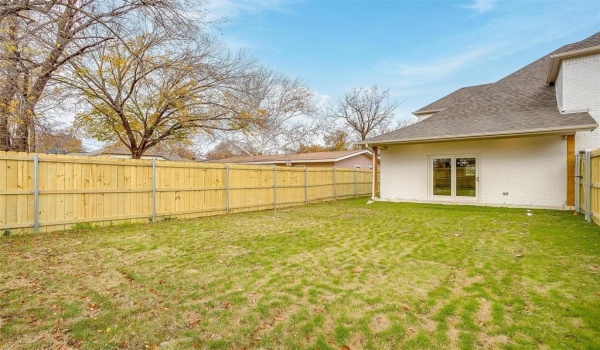 5805 Trigg Drive, Westworth Village, TX 76114, 4 Bedrooms Bedrooms, ,2 BathroomsBathrooms,Residential,For Sale,5805 Trigg Drive,20817808
