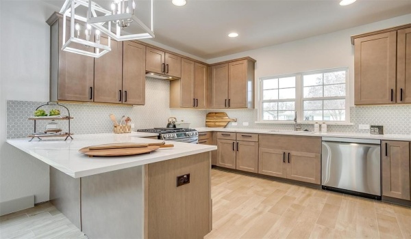 5805 Trigg Drive, Westworth Village, TX 76114, 4 Bedrooms Bedrooms, ,2 BathroomsBathrooms,Residential,For Sale,5805 Trigg Drive,20817808