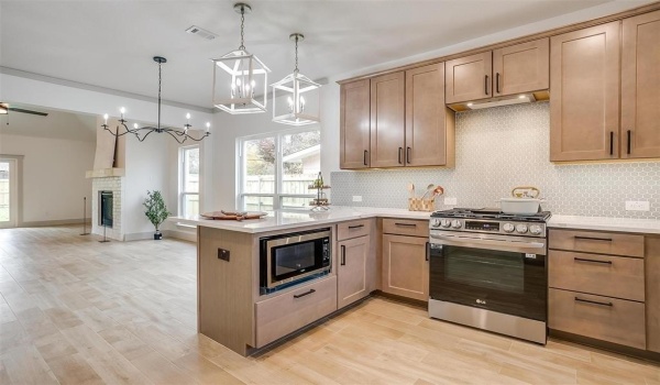 5805 Trigg Drive, Westworth Village, TX 76114, 4 Bedrooms Bedrooms, ,2 BathroomsBathrooms,Residential,For Sale,5805 Trigg Drive,20817808