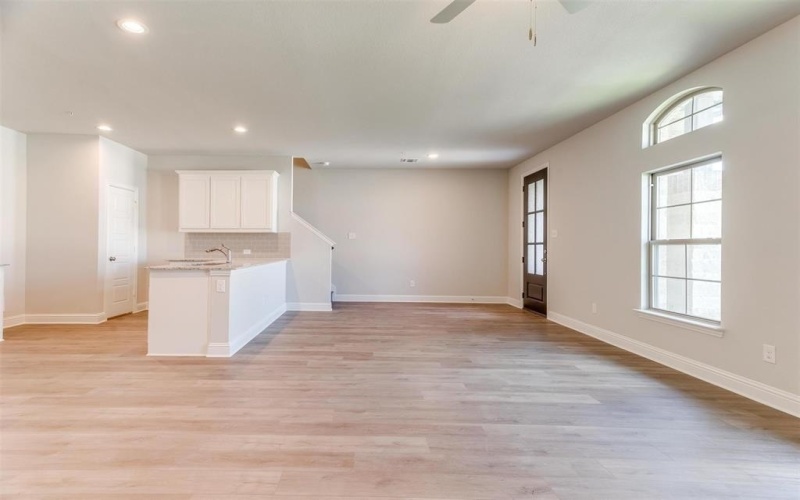 1531 HOmeplace Circle, Mansfield, TX 76063, 3 Bedrooms Bedrooms, ,2 BathroomsBathrooms,Residential,For Sale,1531 HOmeplace Circle,20817820
