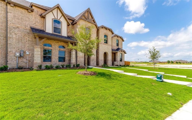 1531 HOmeplace Circle, Mansfield, TX 76063, 3 Bedrooms Bedrooms, ,2 BathroomsBathrooms,Residential,For Sale,1531 HOmeplace Circle,20817820