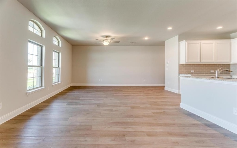 1531 HOmeplace Circle, Mansfield, TX 76063, 3 Bedrooms Bedrooms, ,2 BathroomsBathrooms,Residential,For Sale,1531 HOmeplace Circle,20817820