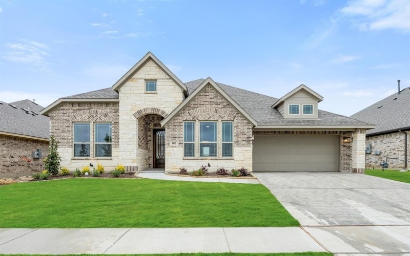 102 Fortana Court, Alvarado, TX 76009, 3 Bedrooms Bedrooms, ,3 BathroomsBathrooms,Residential,For Sale,102 Fortana Court,20818002