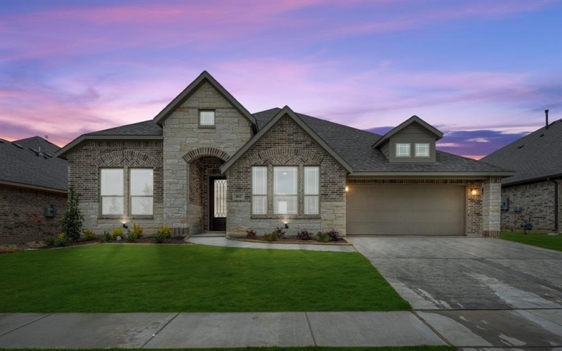 102 Fortana Court, Alvarado, TX 76009, 3 Bedrooms Bedrooms, ,3 BathroomsBathrooms,Residential,For Sale,102 Fortana Court,20818002