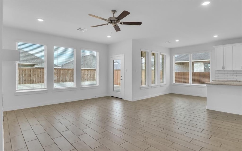 851 Boomer Lane, Ferris, TX 75125, 4 Bedrooms Bedrooms, ,2 BathroomsBathrooms,Residential,For Sale,851 Boomer Lane,20818042