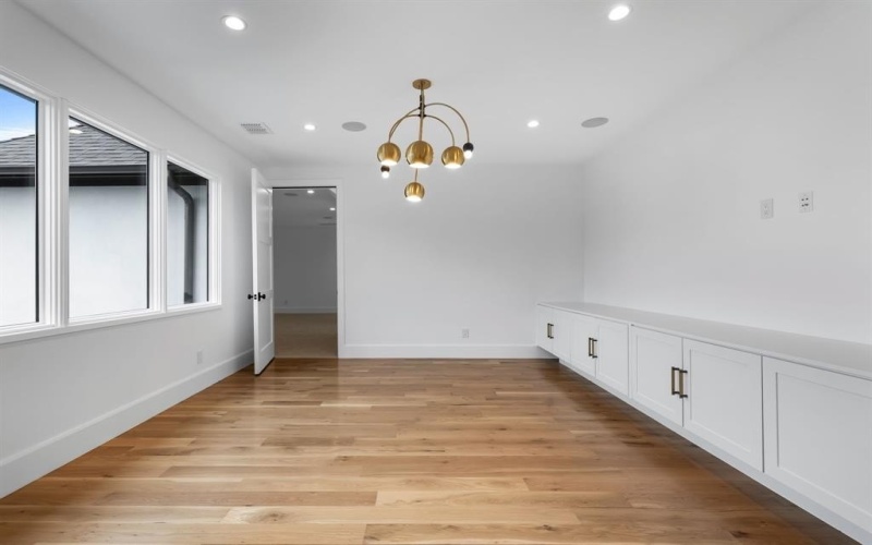 5961 Williamstown Road, Dallas, TX 75230, 5 Bedrooms Bedrooms, ,7 BathroomsBathrooms,Residential,For Sale,5961 Williamstown Road,20821958