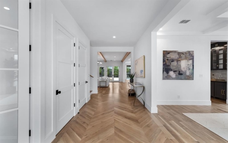 5961 Williamstown Road, Dallas, TX 75230, 5 Bedrooms Bedrooms, ,7 BathroomsBathrooms,Residential,For Sale,5961 Williamstown Road,20821958