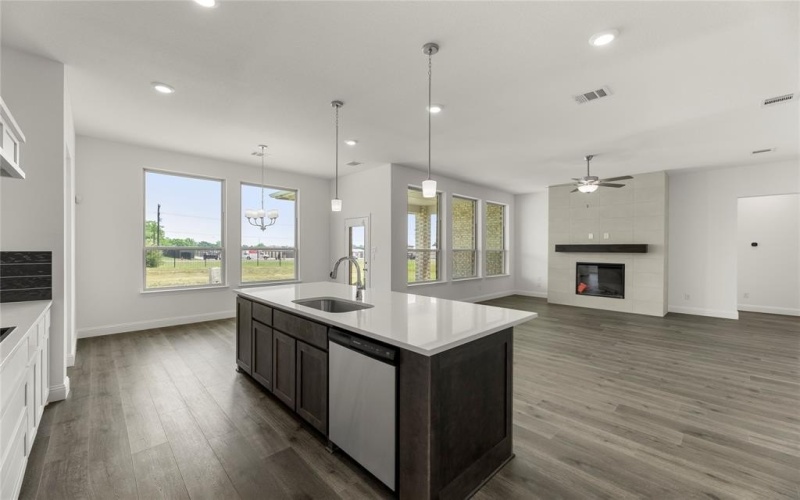 6801 Lancashire, Mesquite, TX 75126, 4 Bedrooms Bedrooms, ,2 BathroomsBathrooms,Residential,For Sale,6801 Lancashire,20818333