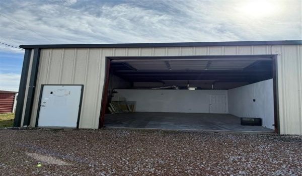 2400 Corsicana Hwy #D, Hillsboro, TX 76645, ,Other,For Sale,2400 Corsicana Hwy,20822083